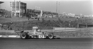 Niki_Lauda_at_1974_Dutch_Grand_Prix_(3)
