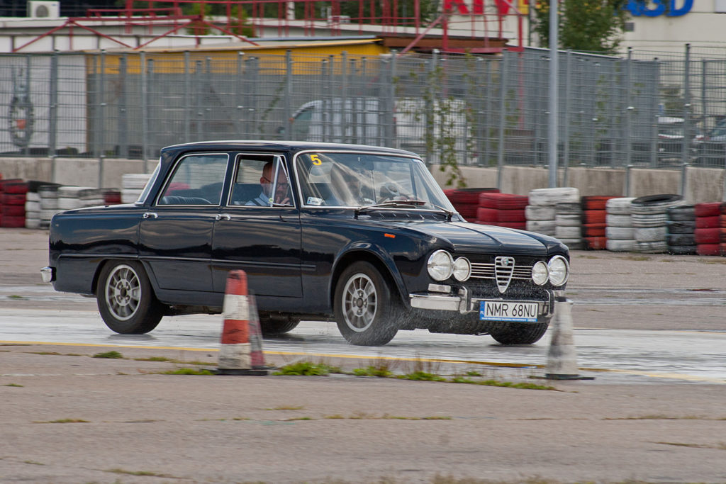 Warszawskie Kryterium Regularnościowe Alfa Romeo Giulia Automobilklub Polski