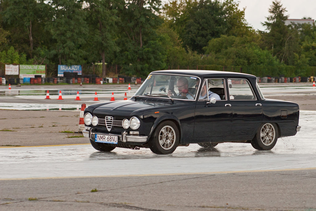 Warszawskie Kryterium Regularnościowe Alfa Romeo Giulia Automobilklub Polski