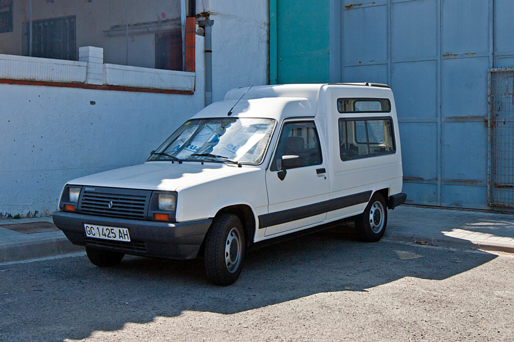 Renault Express Galdar Gran Canaria Wyspy Kanaryjskie