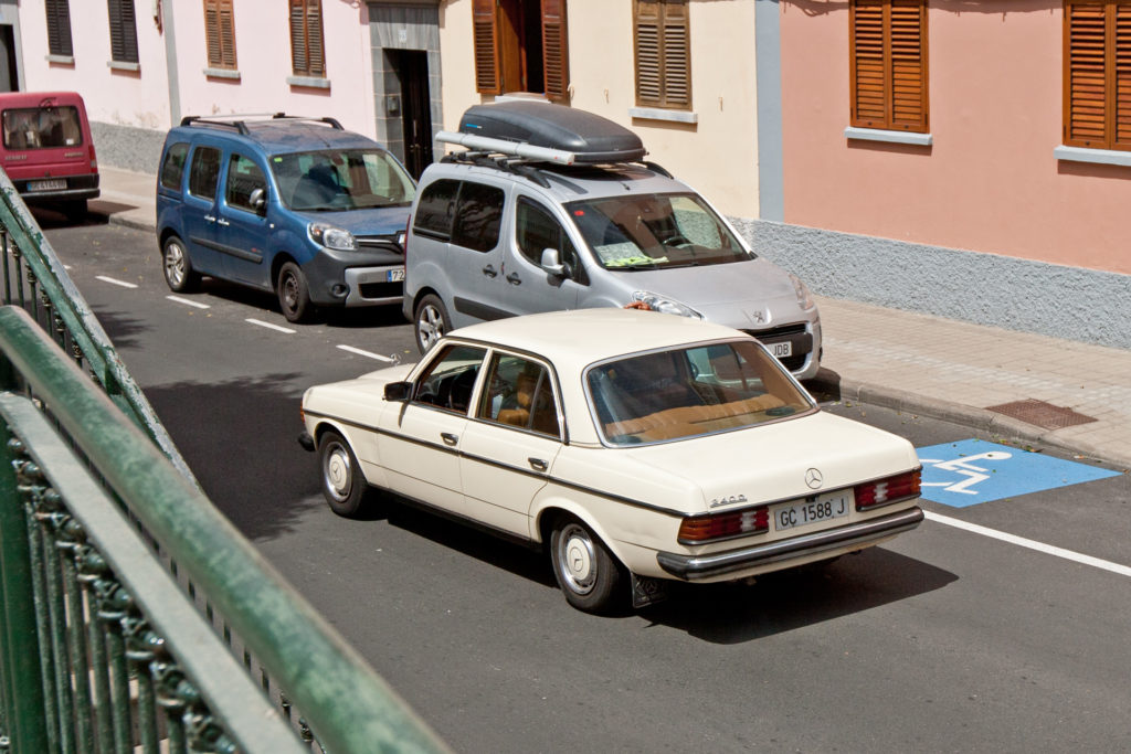 Mercedes Benz W123 Gran Canaria Wyspy Kanaryjskie