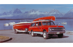 Fenomen Podmiejskiego 1968 Chevrolet Suburban historia Aleja Gwiazd