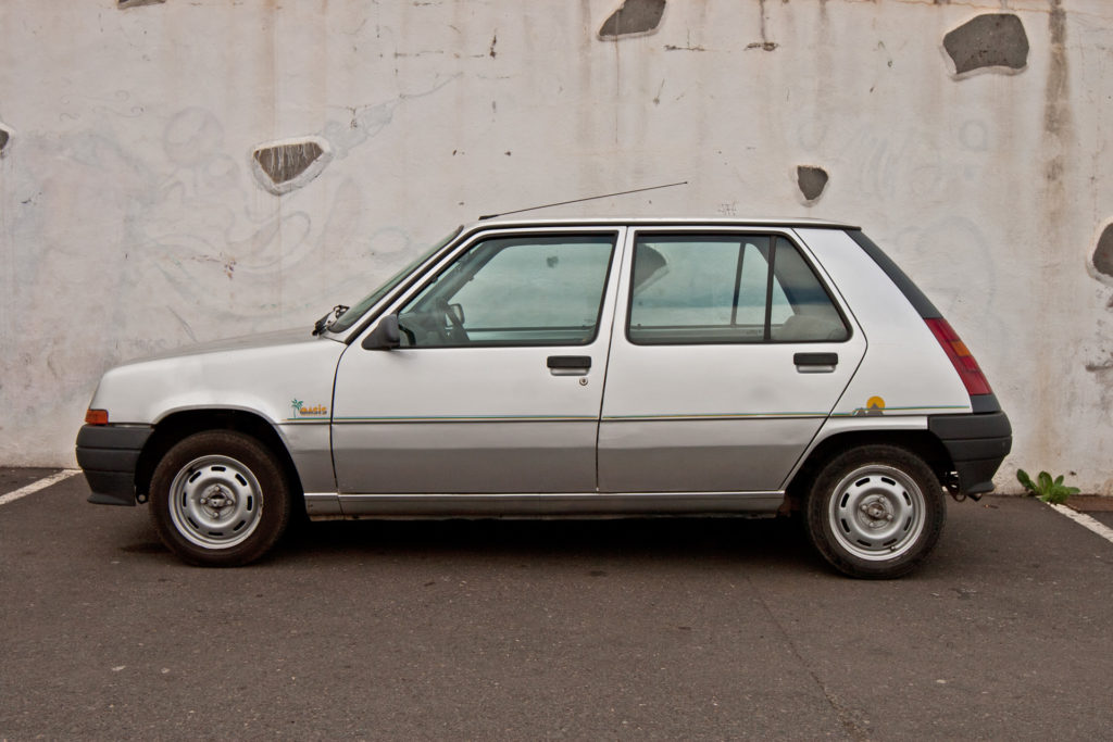 Wyspy Kanaryjskie Gran Canaria Firgas Renault Super 5