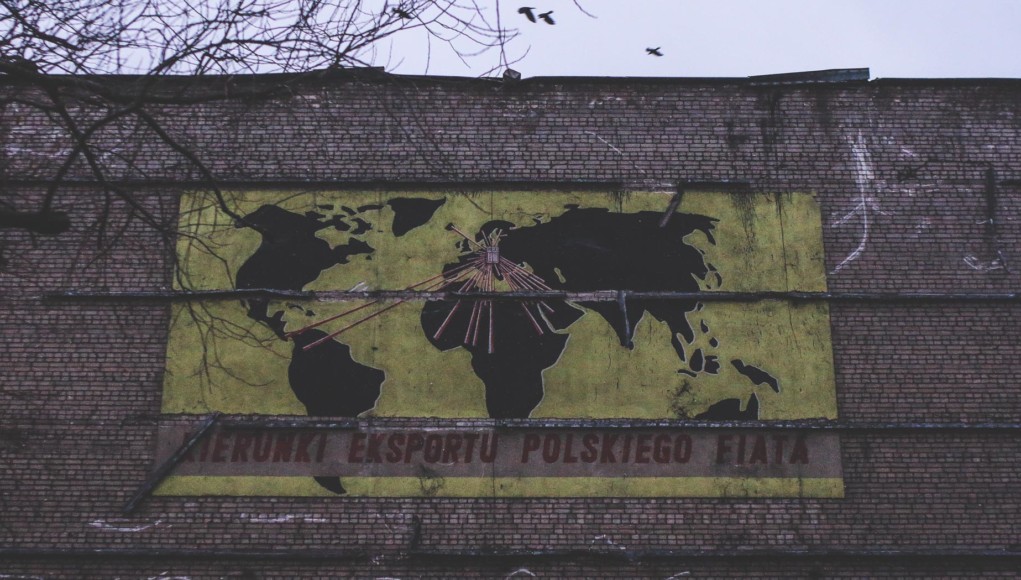 FSO mural Fabryka Samochodów Osobowych