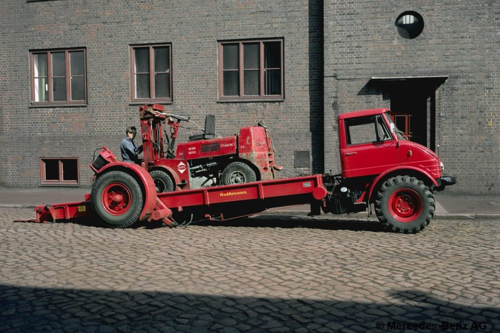 Mercedes Unimog