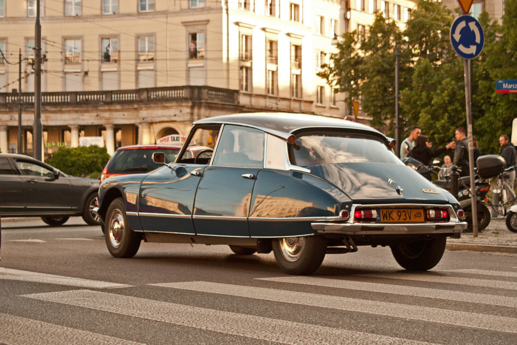 youngtimer warsaw fotospot