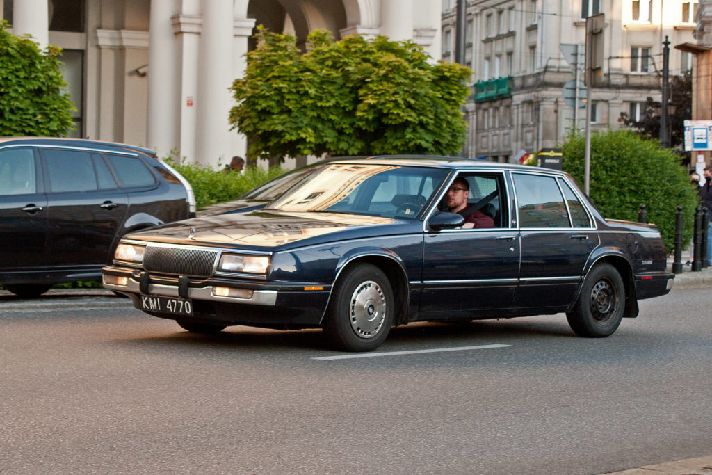 youngtimer warsaw fotospot