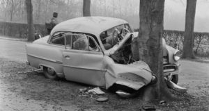 Opel Rekord wypadek