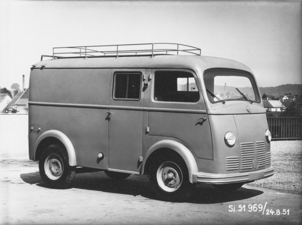 Mercedes L 319