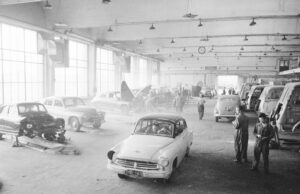 Ludziom dobrej roboty – warsztaty samochodowe w PRL